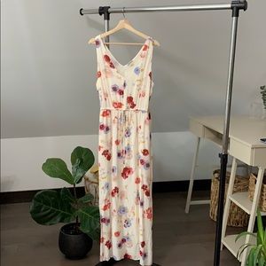 Maxi floral print dress